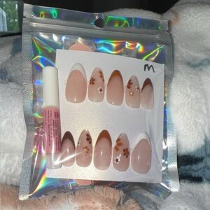 Floral Nude Press-On Nails Set